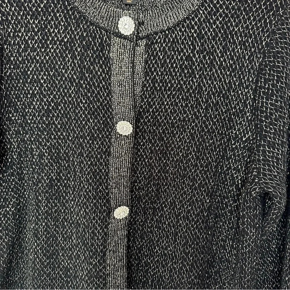 JM Collection MP‎ elegant black cardigan with silver thread + rhinestone buttons - Picture 6 of 7